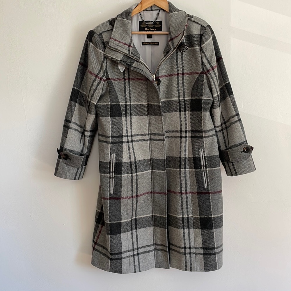Barbour Black and Gray Plaid wool
Blend coat jacket